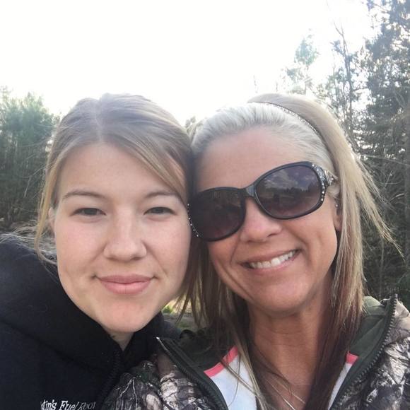 Meet your Posher, Kristin - Picture 1 of 1